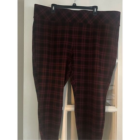 Torrid Pixie Skinny plaid size 4 Luxe Ponte High-Rise Pant red black - Picture 6 of 10